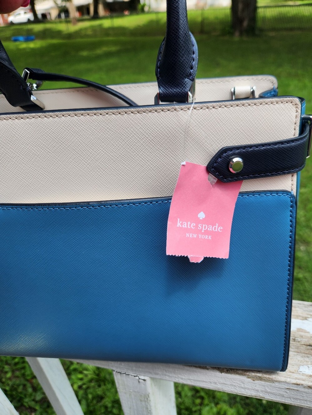 Kate Spade Two Tone Leather Hand Bag Crossbody NWT - Picture 12 of 12